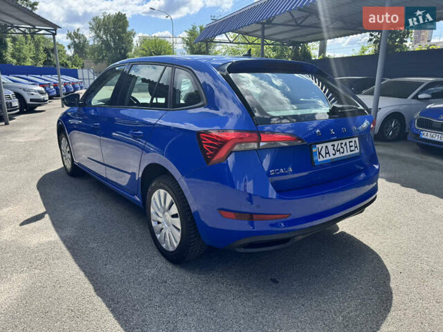Синий Шкода Scala, объемом двигателя 1.6 л и пробегом 114 тыс. км за 14388 $, фото 2 на Automoto.ua