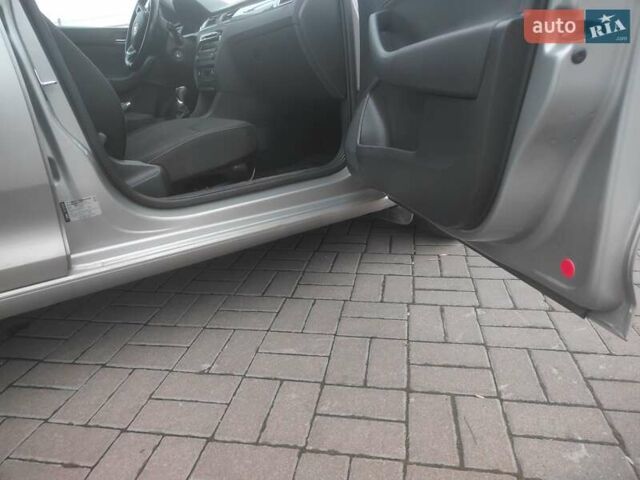 Бежевый Шкода Спейсбек, объемом двигателя 1.2 л и пробегом 111 тыс. км за 8300 $, фото 7 на Automoto.ua
