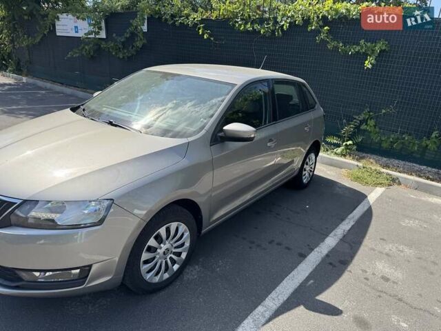 Бежевий Шкода Спейсбек, об'ємом двигуна 1 л та пробігом 72 тис. км за 9500 $, фото 1 на Automoto.ua