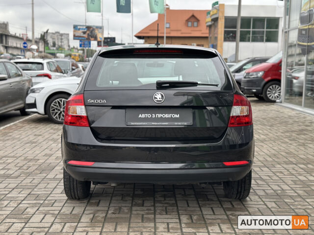 Шкода Спейсбек 2017 в Киеве на Automoto.ua Черный Шкода Спейсбек, объемом двигателя 1.2 л и пробегом 87 тыс. км за 10000 $, фото 27 на Automoto.ua