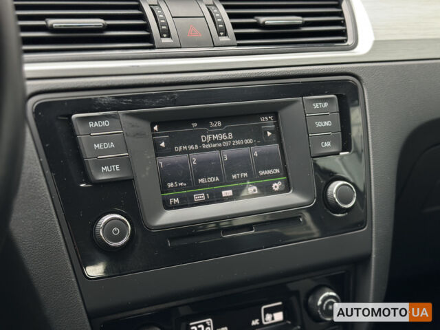 Шкода Спейсбек 2017 в Киеве на Automoto.ua Черный Шкода Спейсбек, объемом двигателя 1.2 л и пробегом 87 тыс. км за 10000 $, фото 9 на Automoto.ua