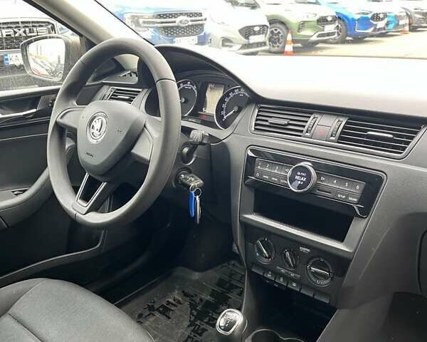 Коричневый Шкода Спейсбек, объемом двигателя 1.6 л и пробегом 114 тыс. км за 9093 $, фото 13 на Automoto.ua