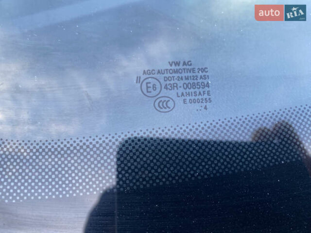 Красный Шкода Спейсбек, объемом двигателя 1.6 л и пробегом 236 тыс. км за 7000 $, фото 14 на Automoto.ua