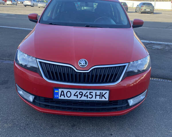 Красный Шкода Спейсбек, объемом двигателя 1.6 л и пробегом 236 тыс. км за 7000 $, фото 1 на Automoto.ua