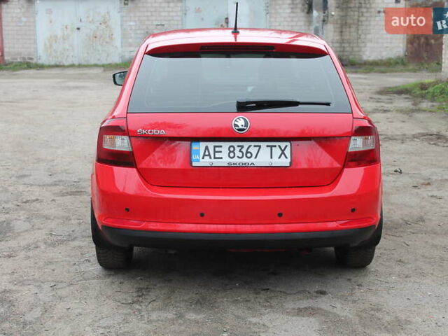 Красный Шкода Спейсбек, объемом двигателя 1.2 л и пробегом 180 тыс. км за 6400 $, фото 5 на Automoto.ua
