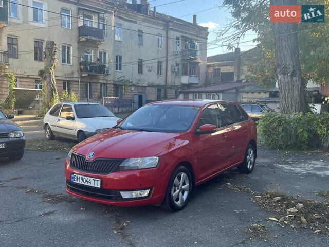 Красный Шкода Спейсбек, объемом двигателя 1.2 л и пробегом 111 тыс. км за 8000 $, фото 3 на Automoto.ua