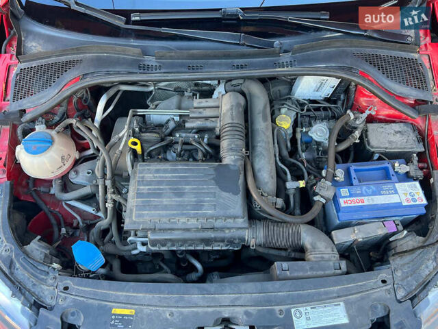 Красный Шкода Спейсбек, объемом двигателя 1.2 л и пробегом 111 тыс. км за 8000 $, фото 10 на Automoto.ua