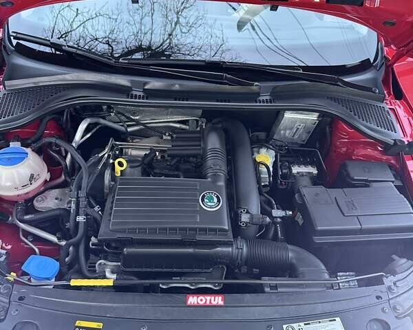 Красный Шкода Спейсбек, объемом двигателя 1.2 л и пробегом 50 тыс. км за 12000 $, фото 23 на Automoto.ua