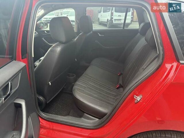 Красный Шкода Спейсбек, объемом двигателя 1.6 л и пробегом 354 тыс. км за 7000 $, фото 13 на Automoto.ua