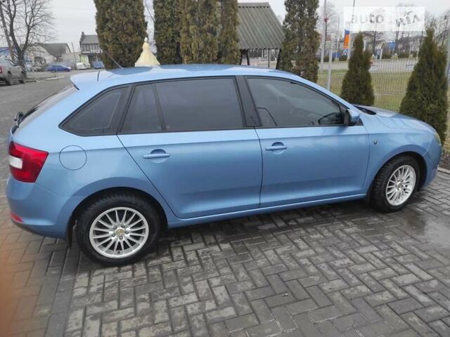 Шкода Спейсбек, объемом двигателя 1.6 л и пробегом 150 тыс. км за 8400 $, фото 2 на Automoto.ua