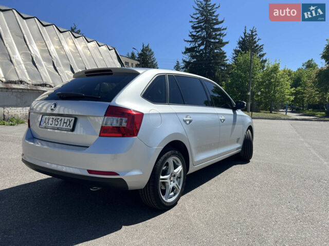 Серый Шкода Спейсбек, объемом двигателя 1.2 л и пробегом 120 тыс. км за 9500 $, фото 5 на Automoto.ua