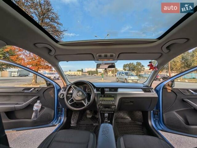 Синий Шкода Спейсбек, объемом двигателя 1.6 л и пробегом 172 тыс. км за 8499 $, фото 8 на Automoto.ua