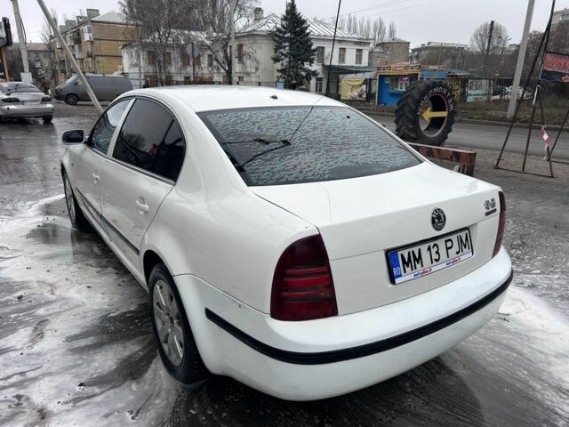 Білий Шкода Суперб, об'ємом двигуна 1.9 л та пробігом 280 тис. км за 2200 $, фото 4 на Automoto.ua