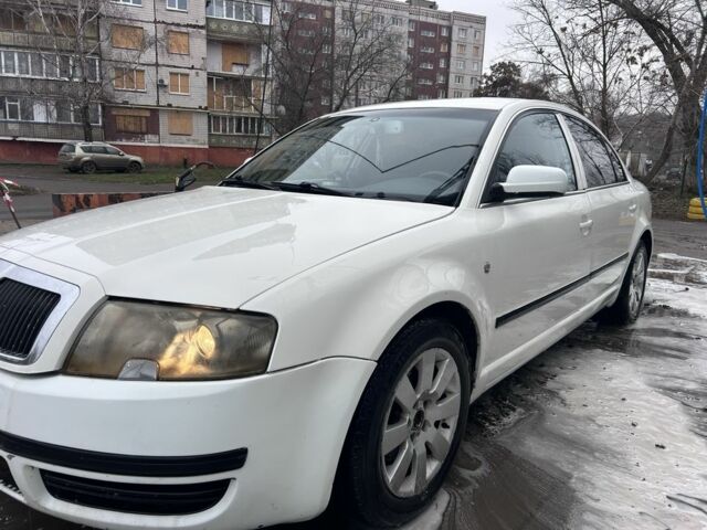 Білий Шкода Суперб, об'ємом двигуна 1.9 л та пробігом 280 тис. км за 2200 $, фото 6 на Automoto.ua