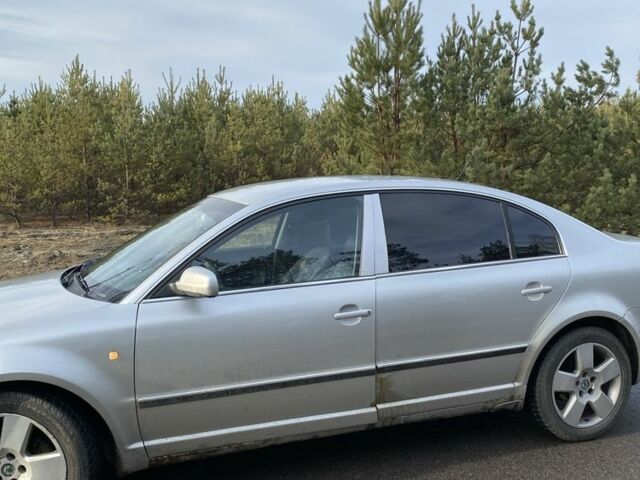 Белый Шкода Суперб, объемом двигателя 1.9 л и пробегом 3 тыс. км за 1500 $, фото 2 на Automoto.ua