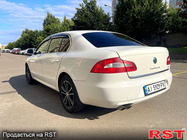 Білий Шкода Суперб, об'ємом двигуна 1.8 л та пробігом 283 тис. км за 7999 $, фото 3 на Automoto.ua