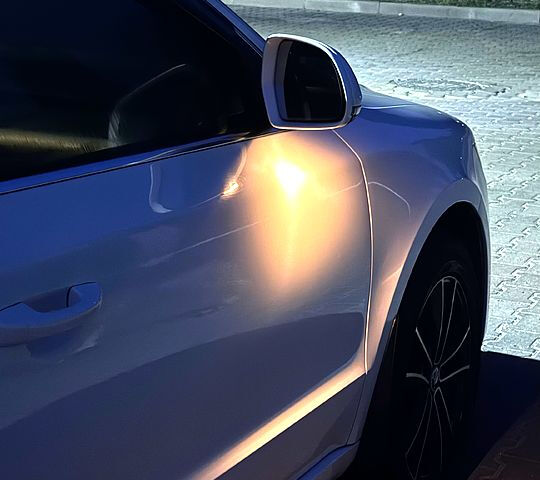 Білий Шкода Суперб, об'ємом двигуна 1.8 л та пробігом 283 тис. км за 7999 $, фото 9 на Automoto.ua