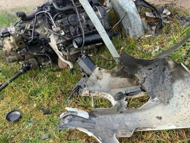 Белый Шкода Суперб, объемом двигателя 1.8 л и пробегом 170 тыс. км за 2200 $, фото 3 на Automoto.ua