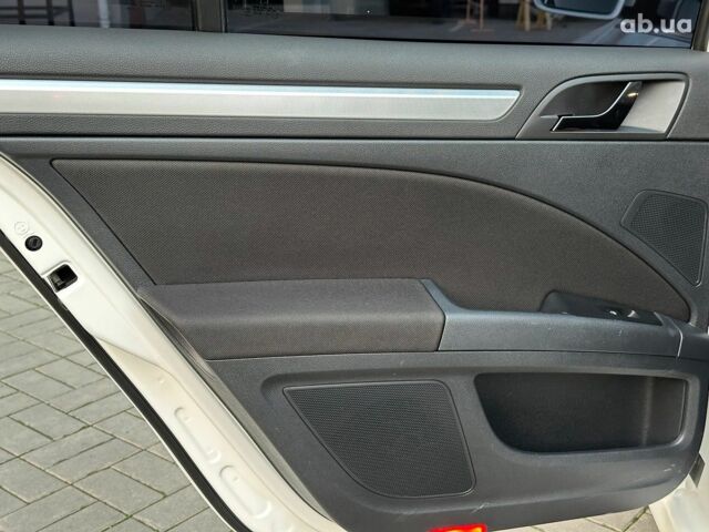 Белый Шкода Суперб, объемом двигателя 1.8 л и пробегом 109 тыс. км за 10990 $, фото 12 на Automoto.ua