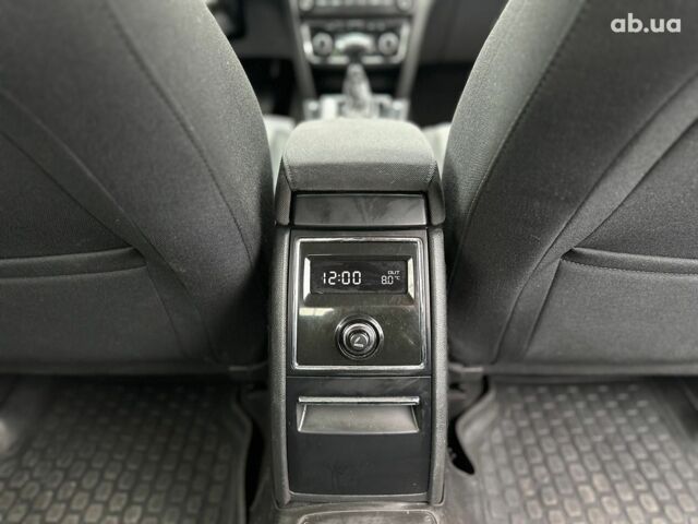 Белый Шкода Суперб, объемом двигателя 1.8 л и пробегом 230 тыс. км за 8190 $, фото 24 на Automoto.ua