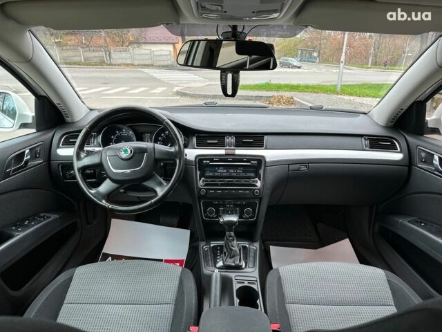 Белый Шкода Суперб, объемом двигателя 1.8 л и пробегом 230 тыс. км за 8190 $, фото 25 на Automoto.ua