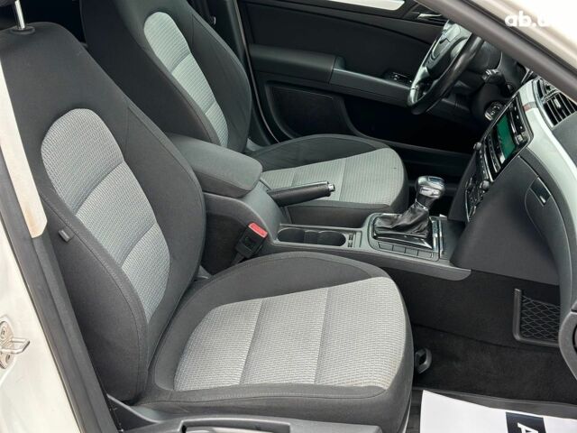 Белый Шкода Суперб, объемом двигателя 1.8 л и пробегом 230 тыс. км за 8190 $, фото 33 на Automoto.ua