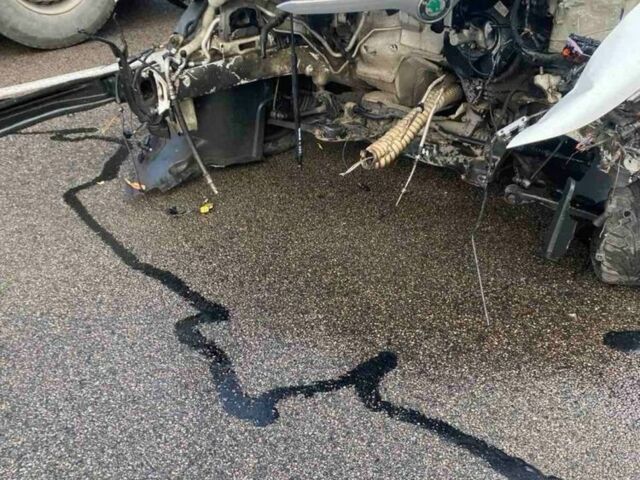 Белый Шкода Суперб, объемом двигателя 1.8 л и пробегом 170 тыс. км за 2200 $, фото 6 на Automoto.ua