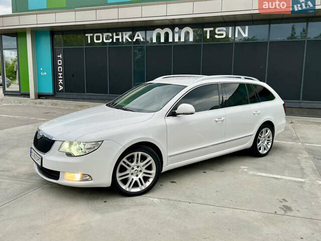Белый Шкода Суперб, объемом двигателя 1.97 л и пробегом 311 тыс. км за 9800 $, фото 26 на Automoto.ua
