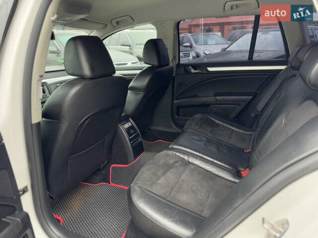 Белый Шкода Суперб, объемом двигателя 2 л и пробегом 304 тыс. км за 7999 $, фото 30 на Automoto.ua