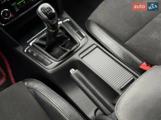 Белый Шкода Суперб, объемом двигателя 2 л и пробегом 304 тыс. км за 7999 $, фото 21 на Automoto.ua