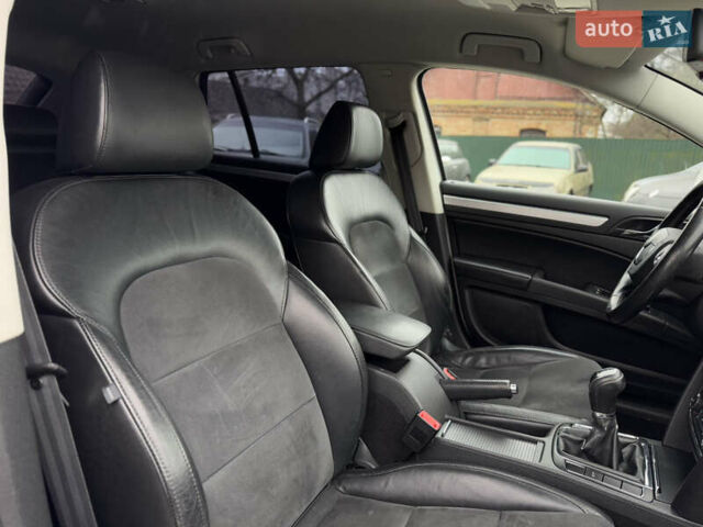 Белый Шкода Суперб, объемом двигателя 2 л и пробегом 304 тыс. км за 7999 $, фото 35 на Automoto.ua