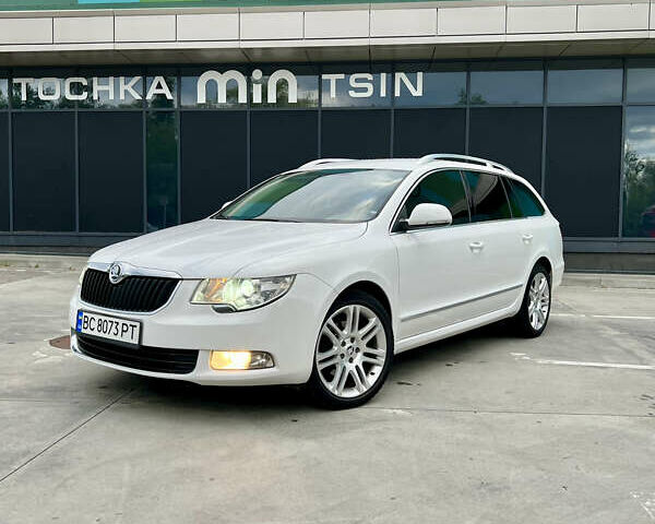 Белый Шкода Суперб, объемом двигателя 1.97 л и пробегом 311 тыс. км за 9800 $, фото 3 на Automoto.ua