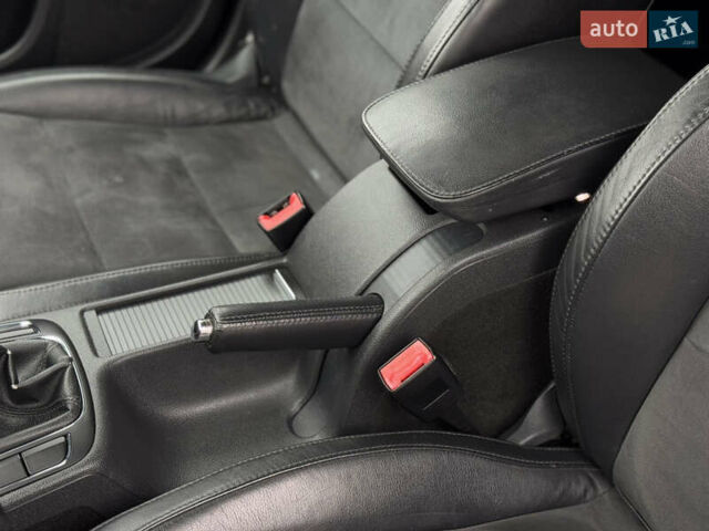 Белый Шкода Суперб, объемом двигателя 2 л и пробегом 304 тыс. км за 7999 $, фото 24 на Automoto.ua