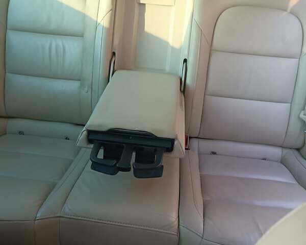 Белый Шкода Суперб, объемом двигателя 1.97 л и пробегом 295 тыс. км за 9100 $, фото 1 на Automoto.ua