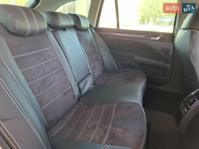 Белый Шкода Суперб, объемом двигателя 1.97 л и пробегом 219 тыс. км за 8900 $, фото 18 на Automoto.ua
