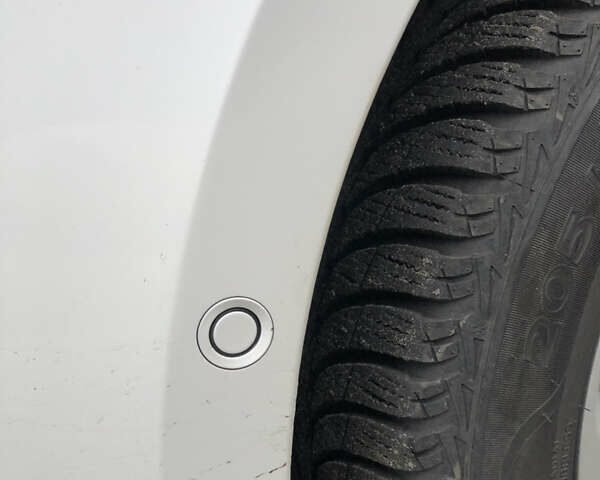 Белый Шкода Суперб, объемом двигателя 1.6 л и пробегом 242 тыс. км за 9800 $, фото 39 на Automoto.ua