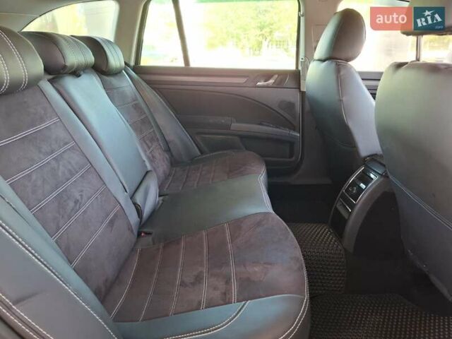 Белый Шкода Суперб, объемом двигателя 1.97 л и пробегом 219 тыс. км за 8900 $, фото 17 на Automoto.ua