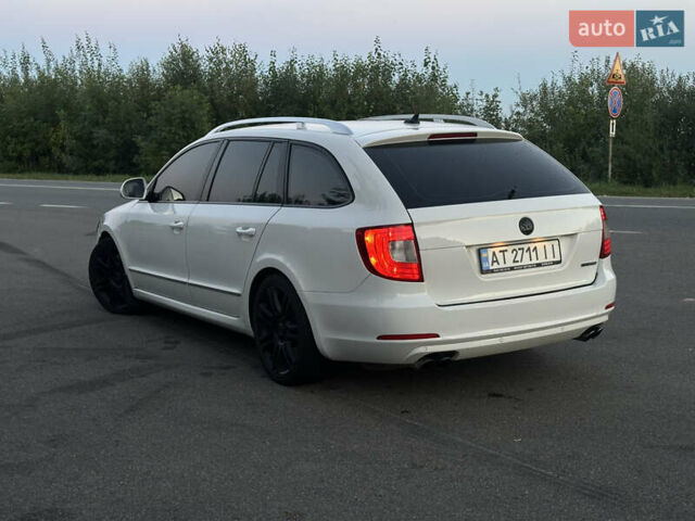 Белый Шкода Суперб, объемом двигателя 3.58 л и пробегом 315 тыс. км за 9900 $, фото 4 на Automoto.ua