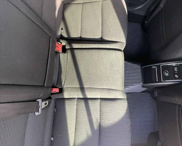 Белый Шкода Суперб, объемом двигателя 2 л и пробегом 390 тыс. км за 7799 $, фото 7 на Automoto.ua