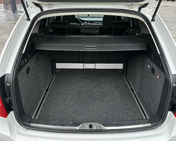 Белый Шкода Суперб, объемом двигателя 2 л и пробегом 291 тыс. км за 9400 $, фото 18 на Automoto.ua