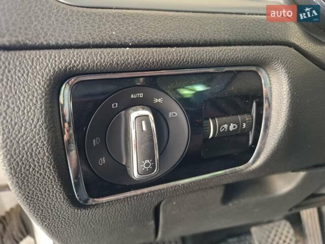 Белый Шкода Суперб, объемом двигателя 1.97 л и пробегом 219 тыс. км за 8900 $, фото 23 на Automoto.ua