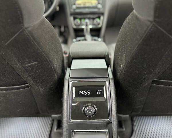 Белый Шкода Суперб, объемом двигателя 2 л и пробегом 291 тыс. км за 9400 $, фото 17 на Automoto.ua