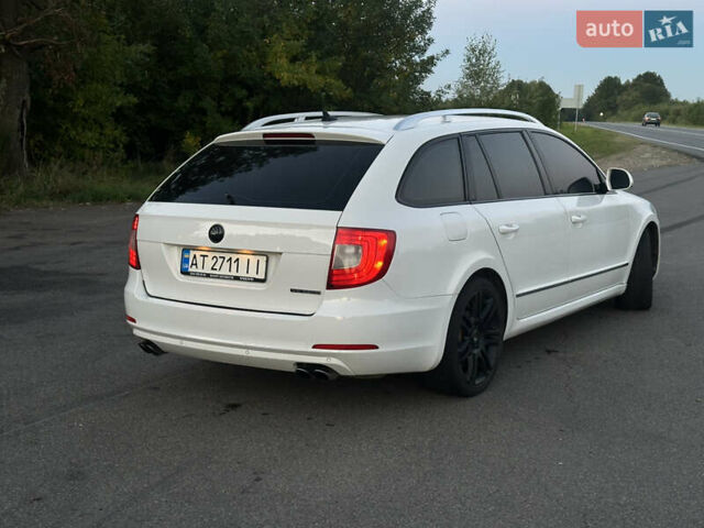 Белый Шкода Суперб, объемом двигателя 3.58 л и пробегом 315 тыс. км за 9900 $, фото 7 на Automoto.ua