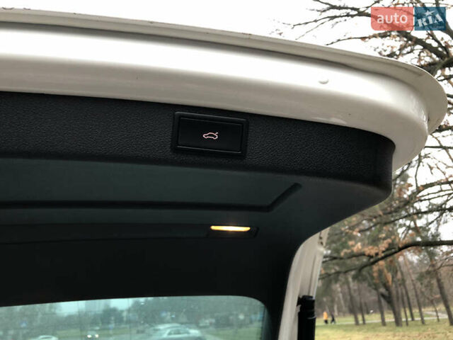 Белый Шкода Суперб, объемом двигателя 1.6 л и пробегом 242 тыс. км за 9800 $, фото 27 на Automoto.ua