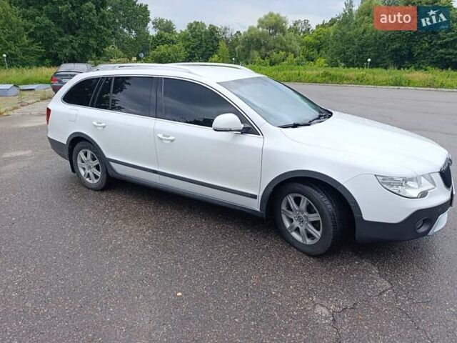 Белый Шкода Суперб, объемом двигателя 1.97 л и пробегом 253 тыс. км за 14599 $, фото 2 на Automoto.ua
