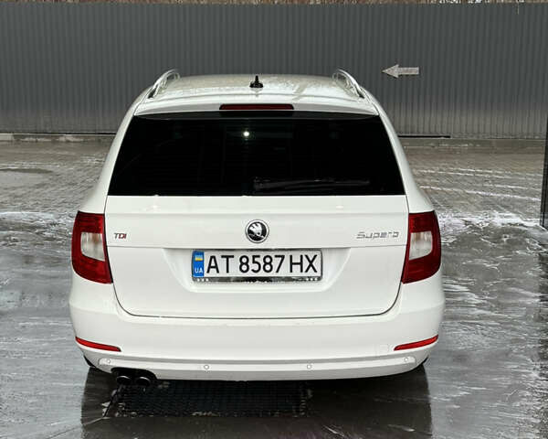 Белый Шкода Суперб, объемом двигателя 1.97 л и пробегом 309 тыс. км за 10499 $, фото 6 на Automoto.ua