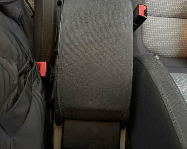 Белый Шкода Суперб, объемом двигателя 1.97 л и пробегом 309 тыс. км за 10499 $, фото 25 на Automoto.ua