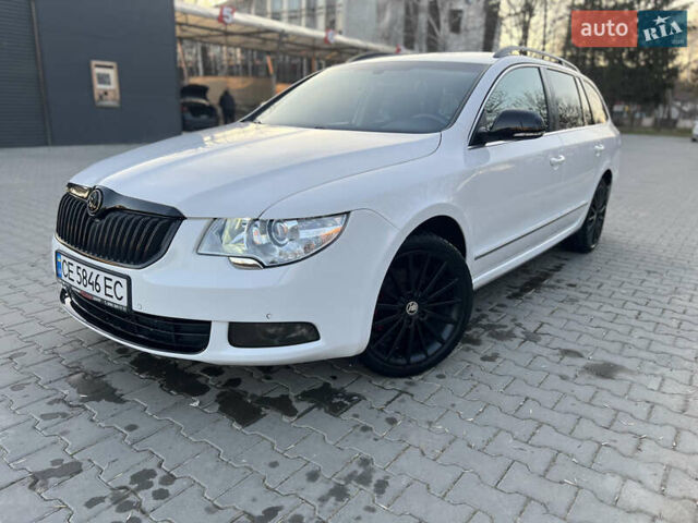 Білий Шкода Суперб, об'ємом двигуна 2 л та пробігом 200 тис. км за 11200 $, фото 11 на Automoto.ua