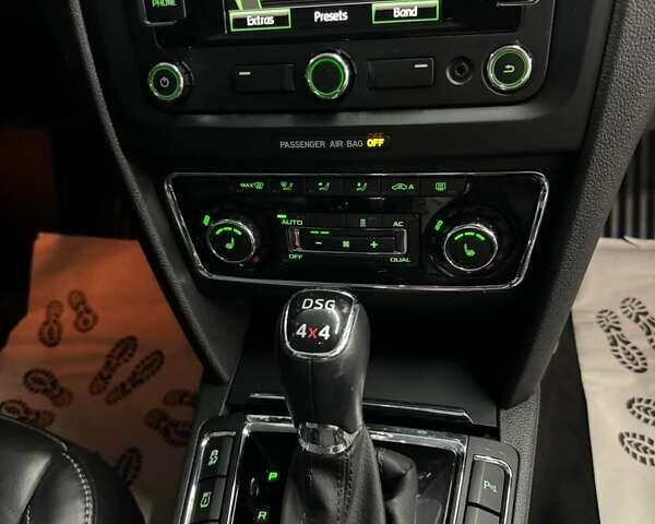 Белый Шкода Суперб, объемом двигателя 1.97 л и пробегом 253 тыс. км за 14599 $, фото 25 на Automoto.ua