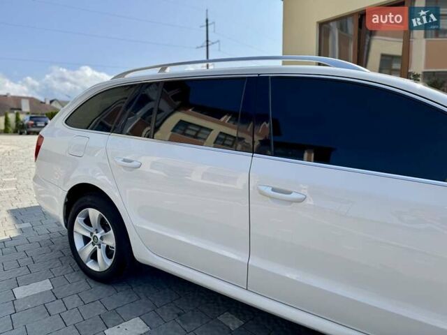 Білий Шкода Суперб, об'ємом двигуна 2 л та пробігом 305 тис. км за 9350 $, фото 14 на Automoto.ua